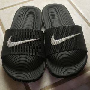 Nike Kids Slides Size 13